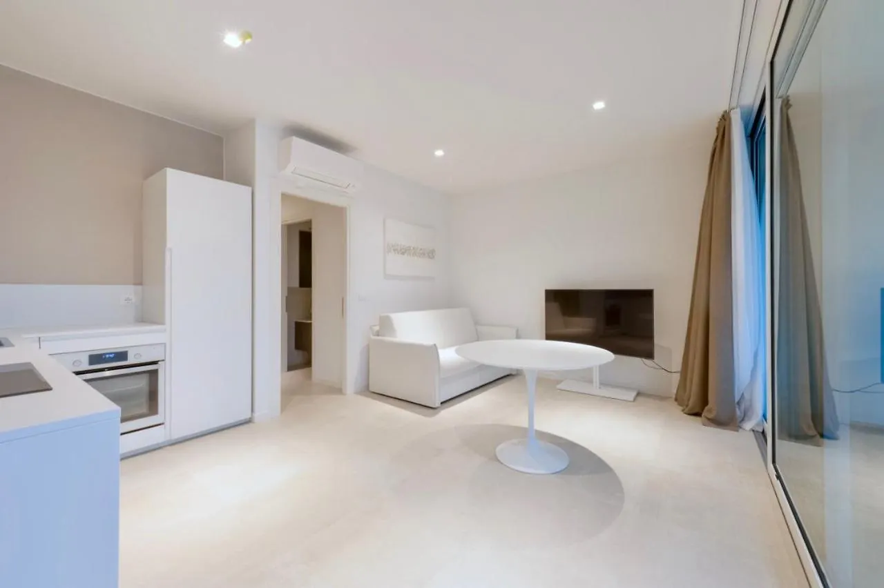 Palms Apartments Lido di Jesolo 0*,