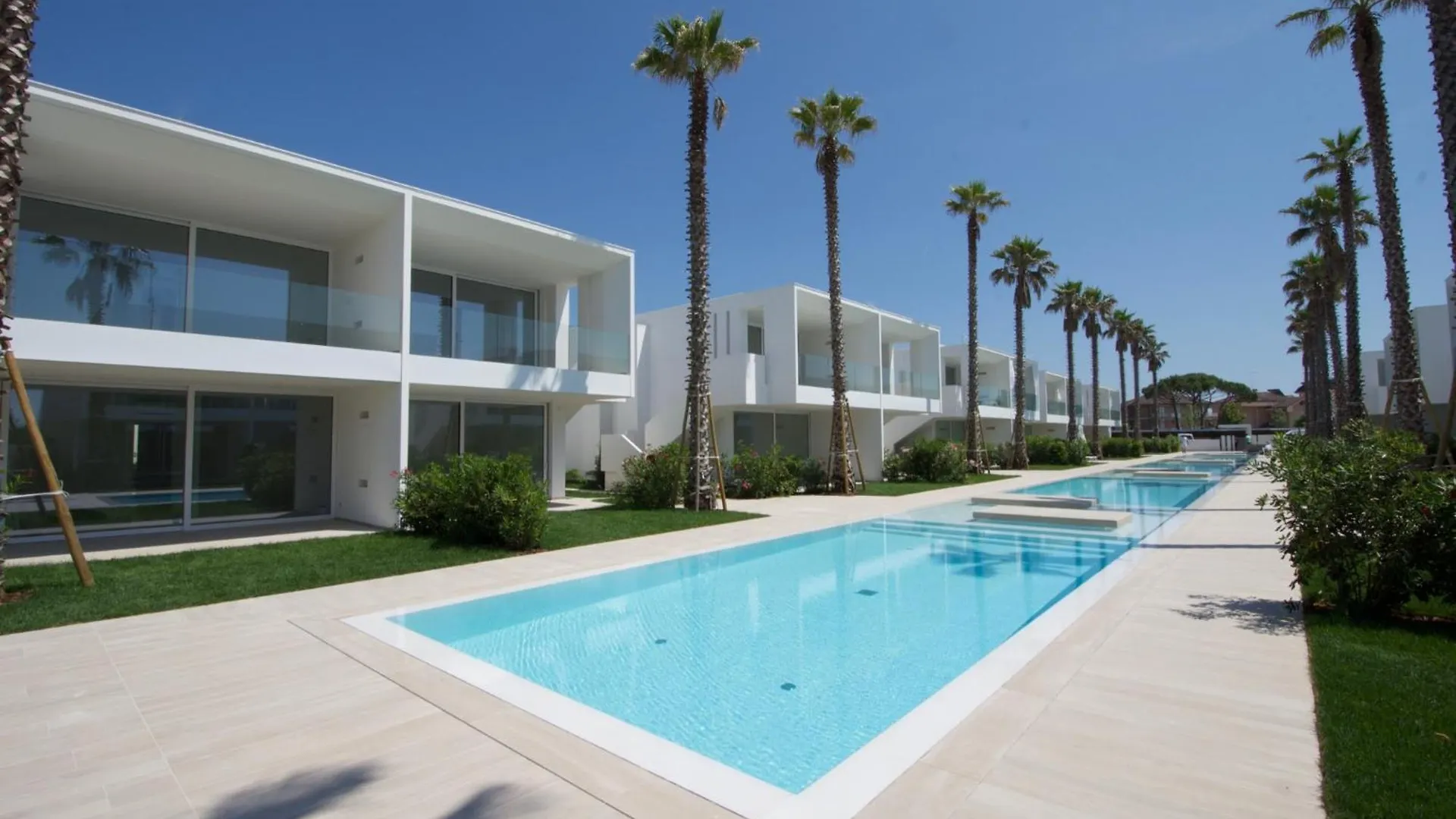 Palms Apartments Lido di Jesolo Italy
