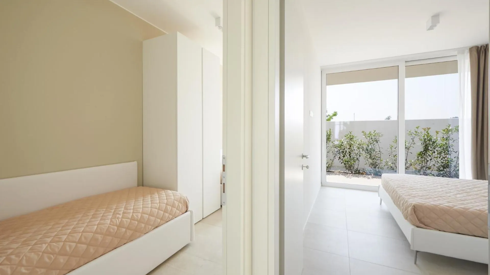 Palms Apartments Lido di Jesolo Italy
